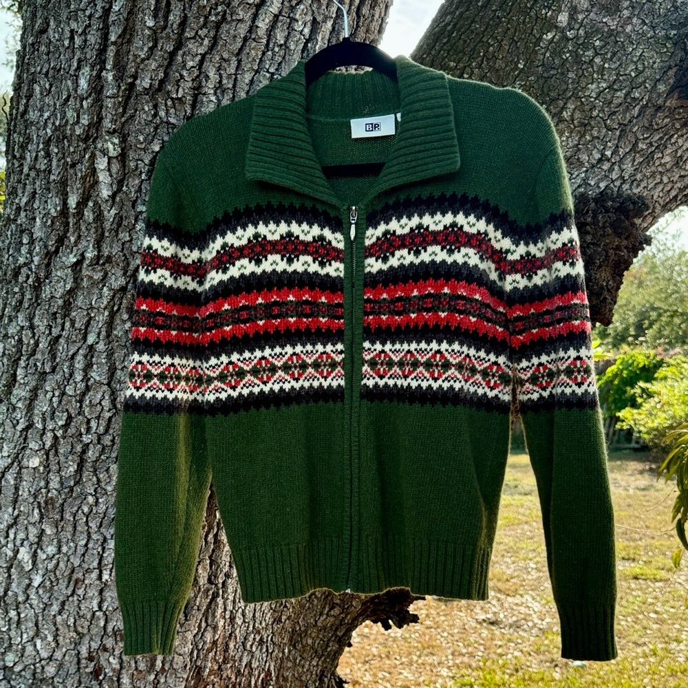 Vintage 80s  Brass Plum Green 72% lambswool fair isle full zip cardigan.Size S